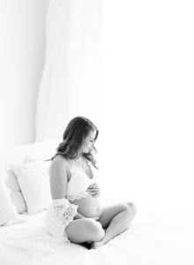 Minneapolis boudoir maternity photographer