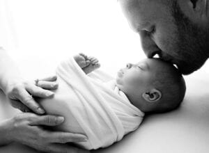 newborn photo with dad