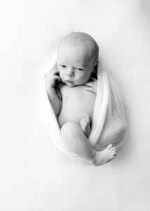 organic newborn portraiture