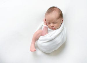 Minneapolis newborn photographer