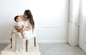 motherhood photographer